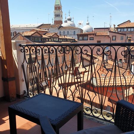 شقة Residenza Tiziana Venezia المظهر الخارجي الصورة